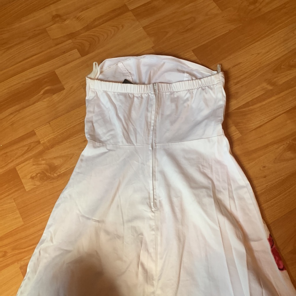 Size 5!! - Picture 3 of 4